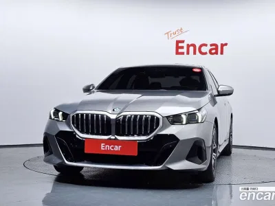 2026 BMW 5-Series 520i M Sport, фото 2, лот 10193329