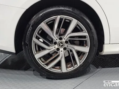 2024 Mercedes-Benz E-Class E220d 4MATIC Exclusive, фото 3, лот 10061342
