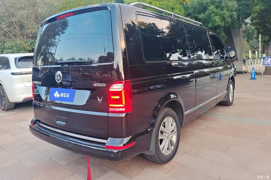 2019 Volkswagen Caravelle 2.0TSI 4WD Luxury 7-seater, фото 4, лот 10770621