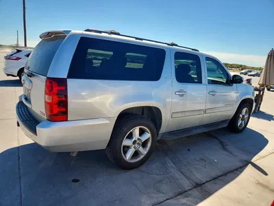 2011 CHEVROLET SUBURBAN C1500 LT, фото 3, лот 10673470