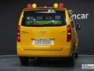 2019 Hyundai Starex 4WD School Bus, фото 4, лот 10212254