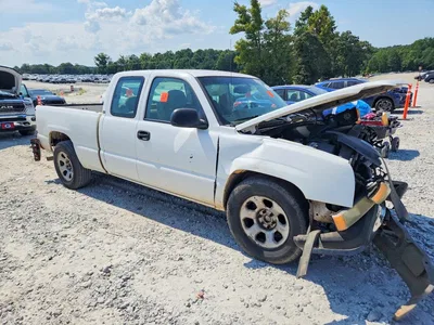 2003 CHEVROLET SILVERADO C1500, фото 4, лот 10977039