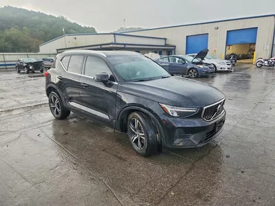 2024 VOLVO XC40 CORE, фото 4, лот 10876479