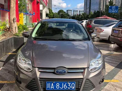 2012 Ford Focus Sedan 1.6L Automatic Comfort, фото 2, лот 10615509