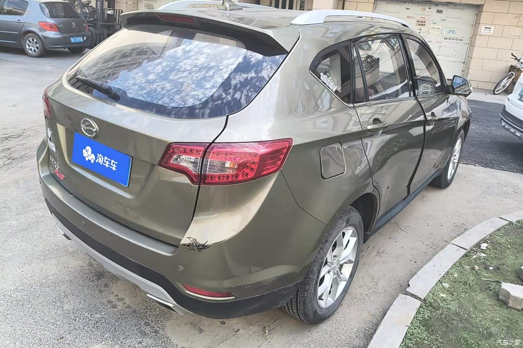 2016 Landwind X5 Plus 1.5T CVT Pioneer Edition, фото 3, лот 10613013