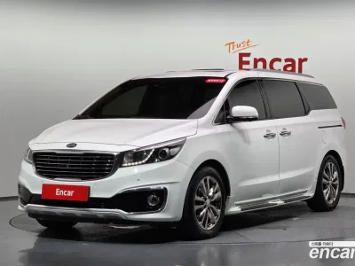2018 Kia Canival 9-Seater Noblesse Special, фото 1, лот 10515093