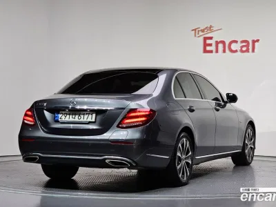 2019 Mercedes-Benz E-Class E300e Exclusive, фото 1, лот 10069704
