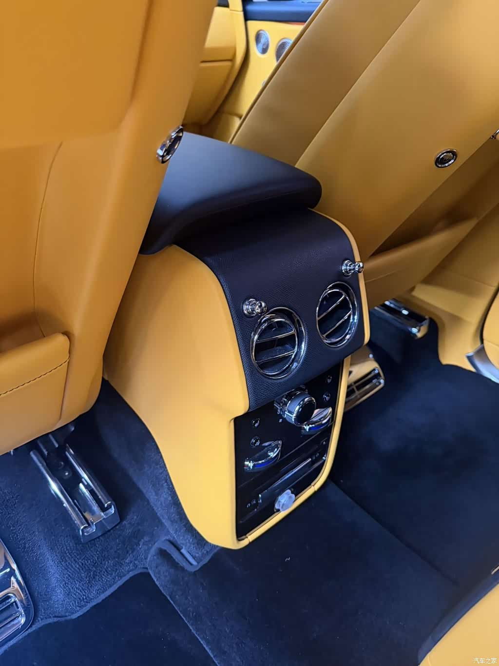 2024 Rolls-Royce Cullinan, фото 3, лот 11223239