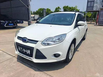 2012 Ford Focus Hatchback 1.6L Automatic Comfort, фото 1, лот 10281260
