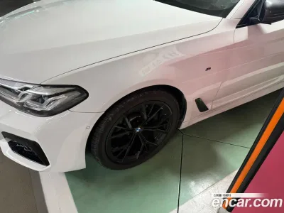 2017 BMW 5-Series 520d M Sport package, фото 4, лот 10077975