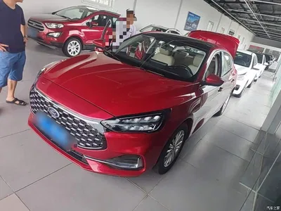 2021 Ford Focus Sedan EcoBoost 180 Auto Trend, фото 1, лот 10298505