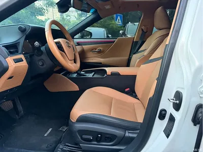2025 Lexus ES 200 Ultimate Edition, фото 3, лот 11249564