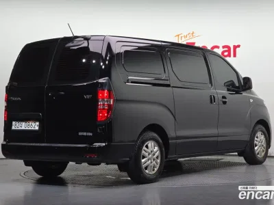2020 Hyundai Starex Van 3-Seater, фото 2, лот 10270812