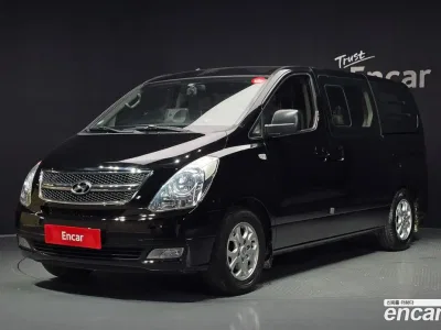 2015 Hyundai Starex 5-Seater VAN, фото 1, лот 10227775