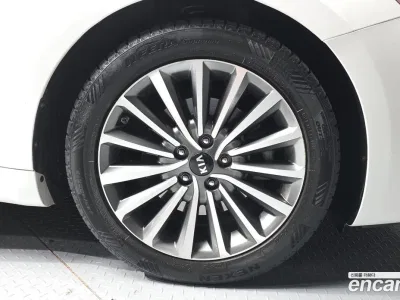 2017 Kia K7 2.4 GDI Limited, фото 4, лот 10042742
