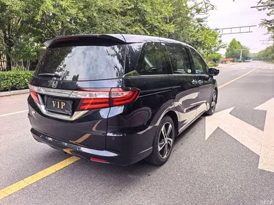 2015 Honda Odyssey Facelift 2.4L Luxury Edition, фото 4, лот 10410649