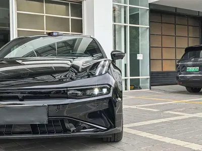 2025 ZEEKR 001 WE Edition 100kWh RWD, фото 2, лот 10630067