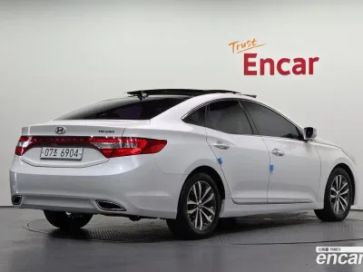 2012 Hyundai Grandeur HG240 Luxury, фото 2, лот 10180774