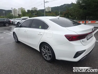 2021 Kia K3 Standard, фото 3, лот 10392302