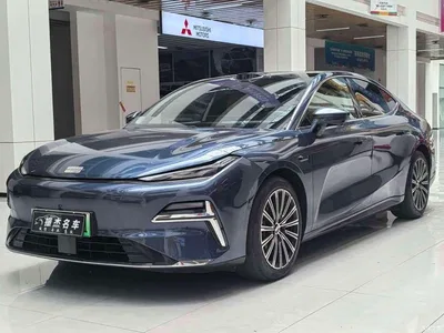2025 Geely Galaxy Galaxy Xingyao 8 130km EM-P Starship Edition, фото 1, лот 10834614