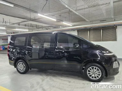 2025 Hyundai Staria Cargo 3-Seater, фото 2, лот 10512519