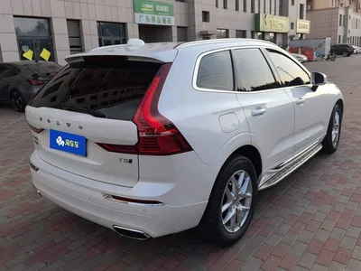 2021 Volvo XC60 T5 AWD Momentum, фото 3, лот 10769119