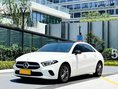 2020 Mercedes-Benz A-Class A 200 L, фото 1, лот 10283161