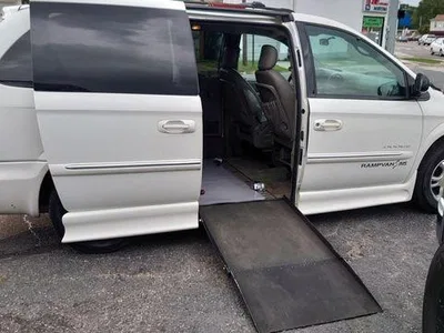 2001 DODGE GRAND CARAVAN ES, фото 3, лот 10973137