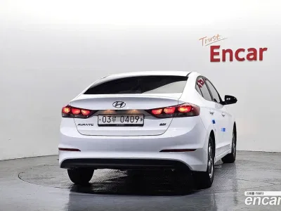 2017 Hyundai AVANTE 1.6 GDI Smart, фото 4, лот 10087172