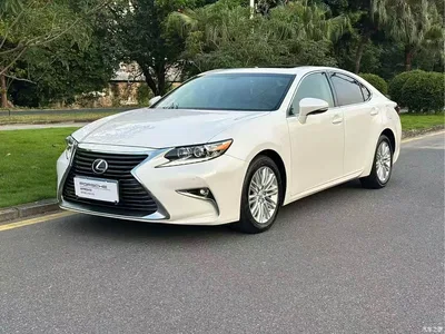 2015 Lexus ES 200 Elite Edition, фото 1, лот 10764193