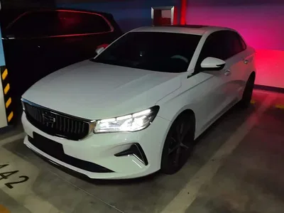 2022 Geely Emgrand 4th Generation 1.5L CVT Premium, фото 1, лот 10837104