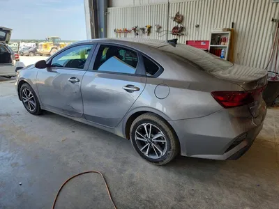 2024 KIA FORTE LXS, фото 2, лот 10780288