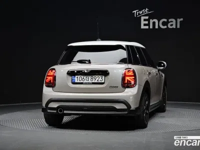 2024 Mini Cooper 5Door Classic, фото 3, лот 10525856