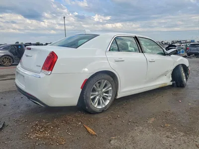 2018 CHRYSLER 300 TOURING, фото 3, лот 10665954