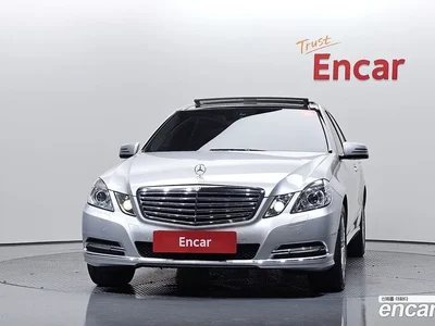 2011 Mercedes-Benz E-Class E300 Elegance, фото 2, лот 10058265