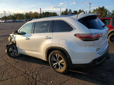 2016 TOYOTA HIGHLANDER XLE, фото 2, лот 10577672
