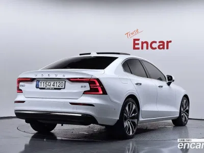 2024 Volvo S60 B5 Ultimate Bright, фото 2, лот 10197012