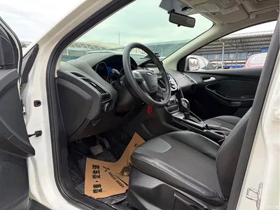 2012 Ford Focus Hatchback 1.6L Automatic Trend, фото 4, лот 11195705