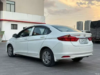 2015 Honda City 1.5L CVT Comfort, фото 4, лот 11449535