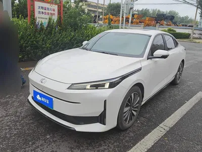 2024 Changan Qiyuan A05 70 Pro, фото 1, лот 10407101