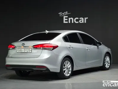 2017 Kia K3 Trendy, фото 1, лот 10047406