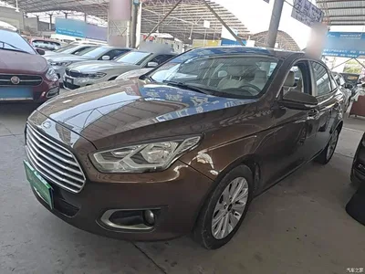 2015 Ford Escort 1.5L Automatic Fashion, фото 2, лот 10808660