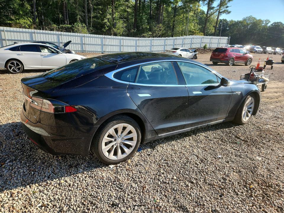 2016 TESLA MODEL S, фото 3, лот 11208436