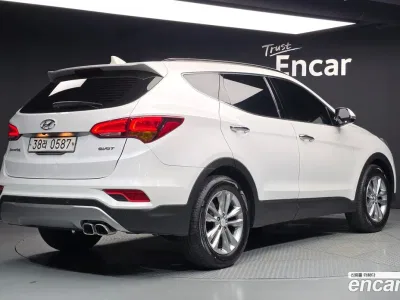 2016 Hyundai Santafe Diesel 2.0 2WD, фото 2, лот 10231987