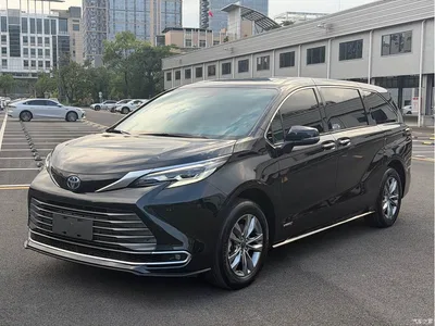 2023 Toyota Sienna 2.5L Hybrid Luxury Edition, фото 1, лот 10395848