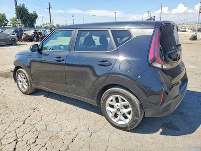 2023 KIA SOUL LX, фото 2, лот 10780144