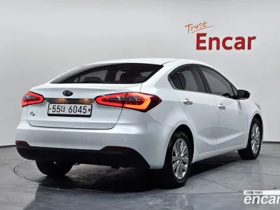 2015 Kia K3 Trendy, фото 1, лот 10049606
