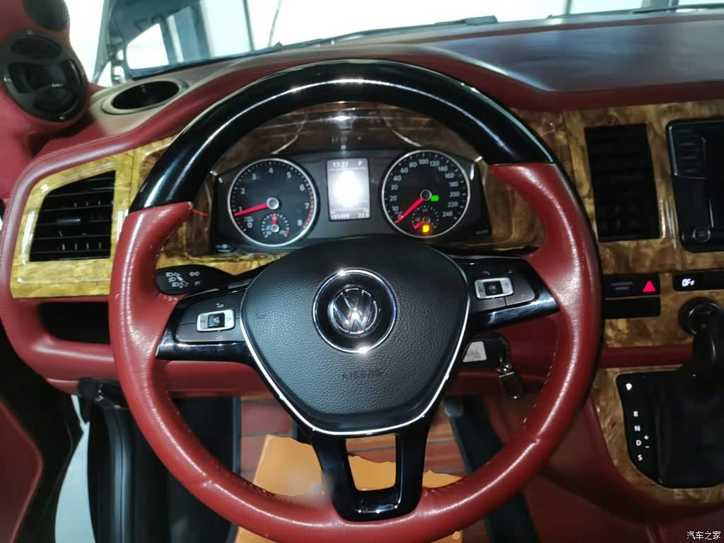 2017 Volkswagen Caravelle 2.0TSI 4WD Comfort 7-Seater, фото 4, лот 10476924