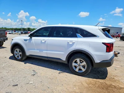 2023 KIA SORENTO LX, фото 2, лот 10669233