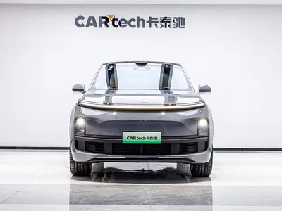 2025 Li Auto Li L8 Ultra Smart Renewal Edition, фото 2, лот 10825695